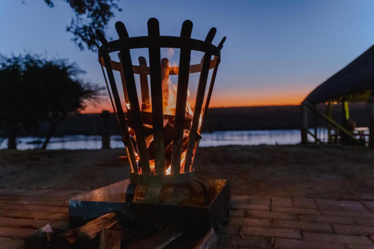 Crocodile Bridge Safari Lodge Коматипорт Экстерьер фото